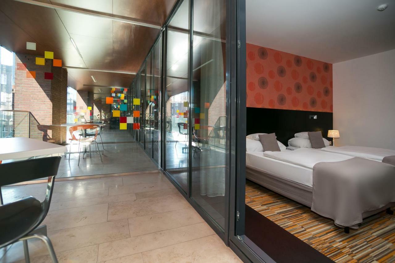 Art Hotel แซแก็ด ภายนอก รูปภาพ